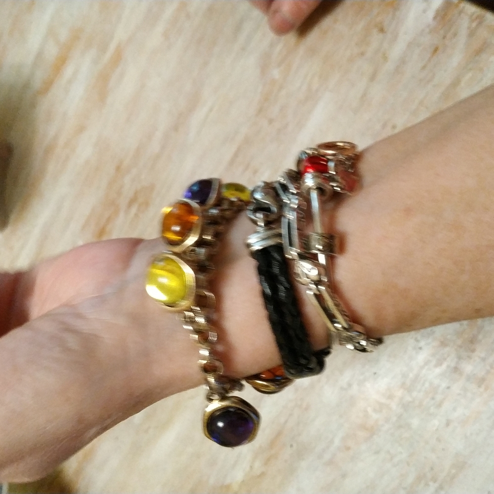 Bracelet - Picture 3 of 3